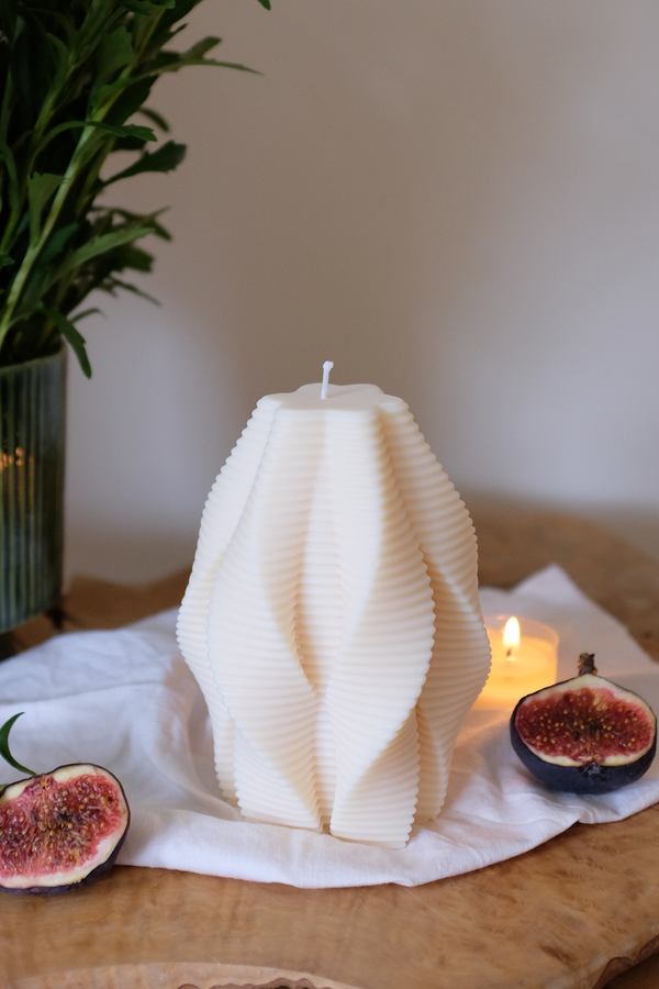 Ribbed Swirl Candle