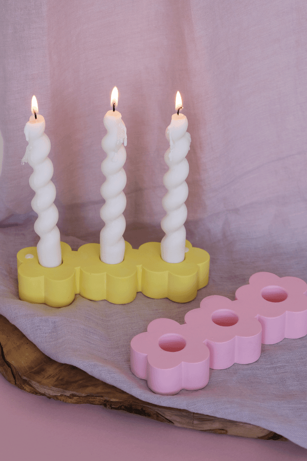 Triple Daisy Candle Holder